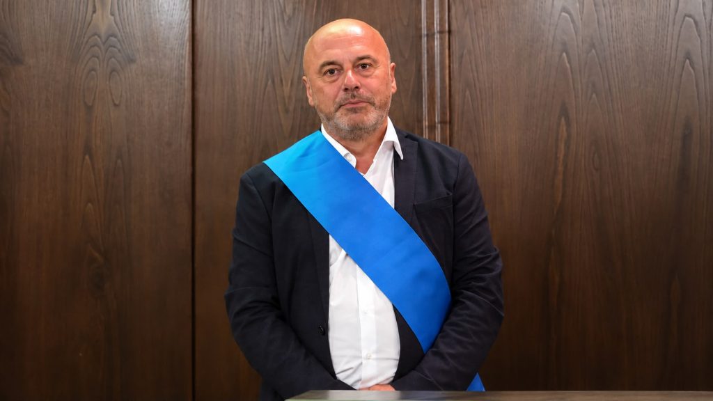 Montevergine, Picone: «Lavori sulla strada conclusi entro fine settembre». Resta il nodo della riapertura Montevergine, Picone: «Lavori sulla strada conclusi entro fine settembre». Resta il nodo della riapertura