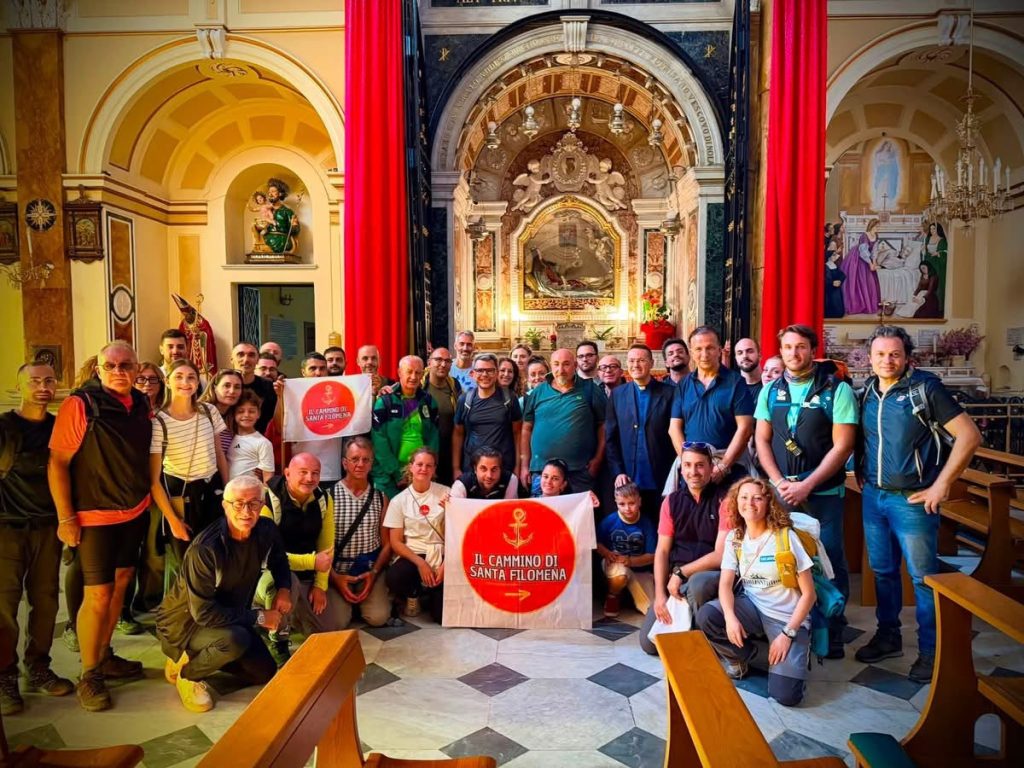 Dalle Basiliche di Cimitile al Santuario di Mugnano: 23 chilometri sulle strade di Santa Filomena.(Foto)