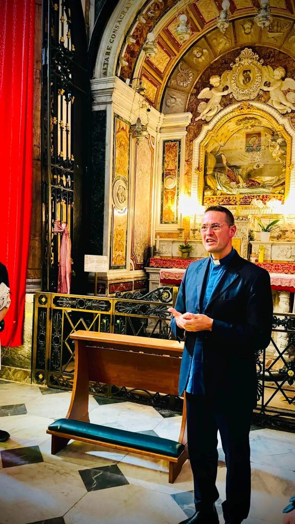 Dalle Basiliche di Cimitile al Santuario di Mugnano: 23 chilometri sulle strade di Santa Filomena.(Foto)