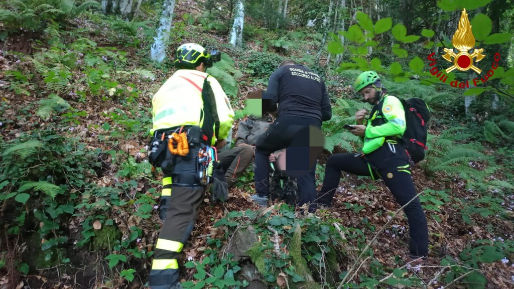 Monte Mafariello, soccorsi due ragazzi di 14 e 15 anni: decisivo l’intervento dell’elicottero dei Vigili del Fuoco