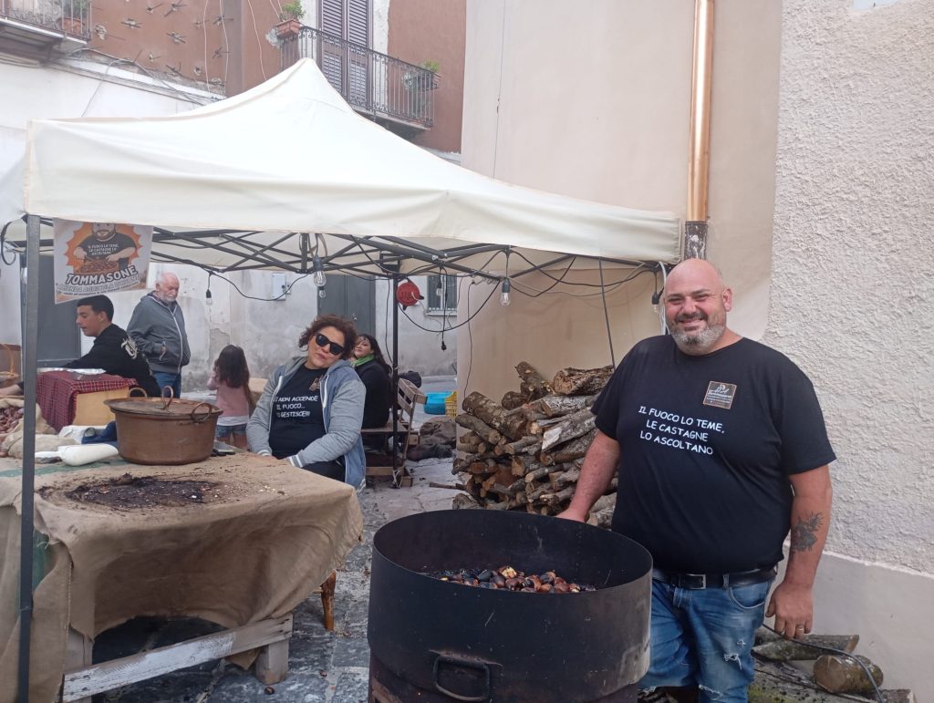 Avella   Tommasone e le sue caldarroste protagonisti a Pane, Ammore e Tarantella
