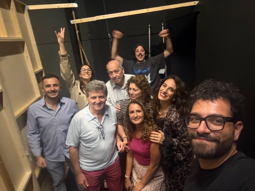 AVELLA. La Compagnia Mela conquista Roma: applausi al Teatro Tordinona per “Figlie di Eva” AVELLA. La Compagnia Mela conquista Roma: applausi al Teatro Tordinona per “Figlie di Eva”