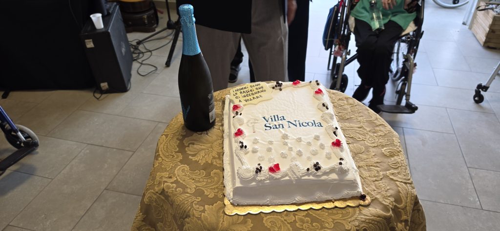 Quadrelle, alla struttura Villa San Nicola una Festa dei Nonni all’insegna dell’emozione. FOTO Quadrelle, alla struttura Villa San Nicola una Festa dei Nonni all’insegna dell’emozione. FOTO