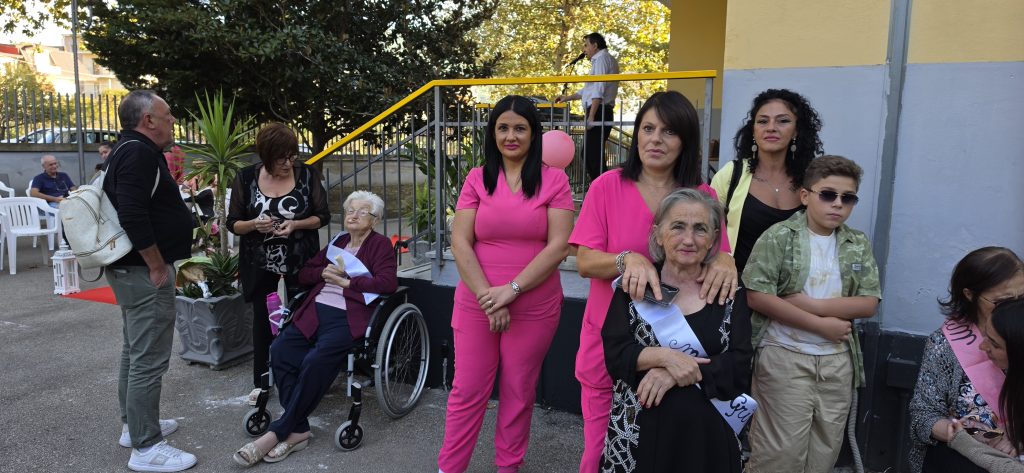 Sirignano, alla struttura Olimpia una Festa dei Nonni tra emozioni, sorrisi e tanto divertimento. Foto Sirignano, alla struttura Olimpia una Festa dei Nonni tra emozioni, sorrisi e tanto divertimento. Foto