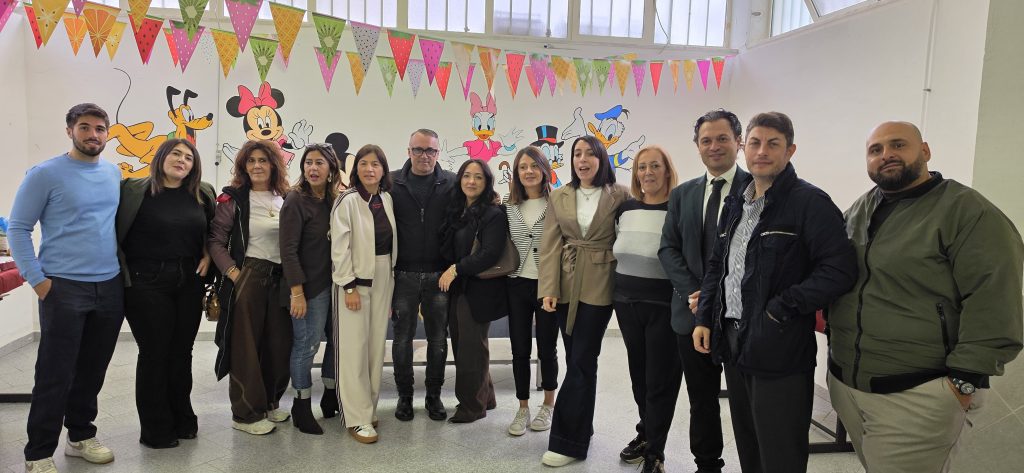 Quadrelle, inaugurata la mensa scolastica alle scuole elementari: dopo il pulmino riparte anche il servizio mensa