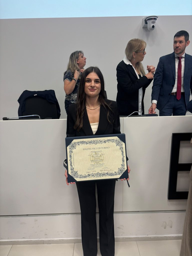 MUGNANO DEL CARDINALE:  Laurea oggi per la DOTT. SSA ANGELAMARIA COLUCCI