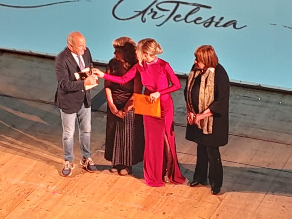 Benevento, terminata la rassegna della XVIII edizione del “ Benevento Social Film Festival ArTelesia “. Benevento, terminata la rassegna della XVIII edizione del “ Benevento Social Film Festival ArTelesia “.