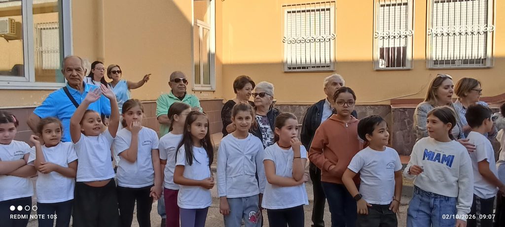 Mugnano del Cardinale, nonni e nipoti insieme a scuola: festa ed emozioni all’Istituto “Alessandro Manzoni” (Foto e video) Mugnano del Cardinale, nonni e nipoti insieme a scuola: festa ed emozioni all’Istituto “Alessandro Manzoni” (Foto e video)
