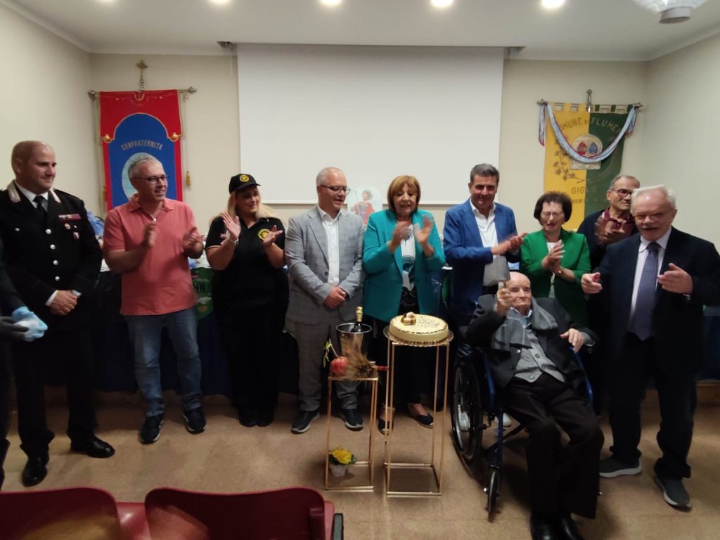 Flumeri, 2 ottobre 2026, Festa degli Angeli e dei Nonni, con torta e poesie di due coppie di gemelli. Flumeri, 2 ottobre 2026, Festa degli Angeli e dei Nonni, con torta e poesie di due coppie di gemelli.