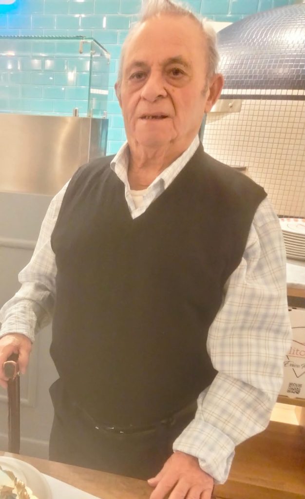 AVELLA. Antonio Ungaro compie 90 anni: gli auguri pieni d’amore di figli e nipoti