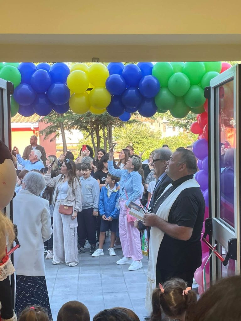 Moschiano, inaugurata la rinnovata Scuola dell’Infanzia: bambini di nuovo nella loro struttura (FOTO)