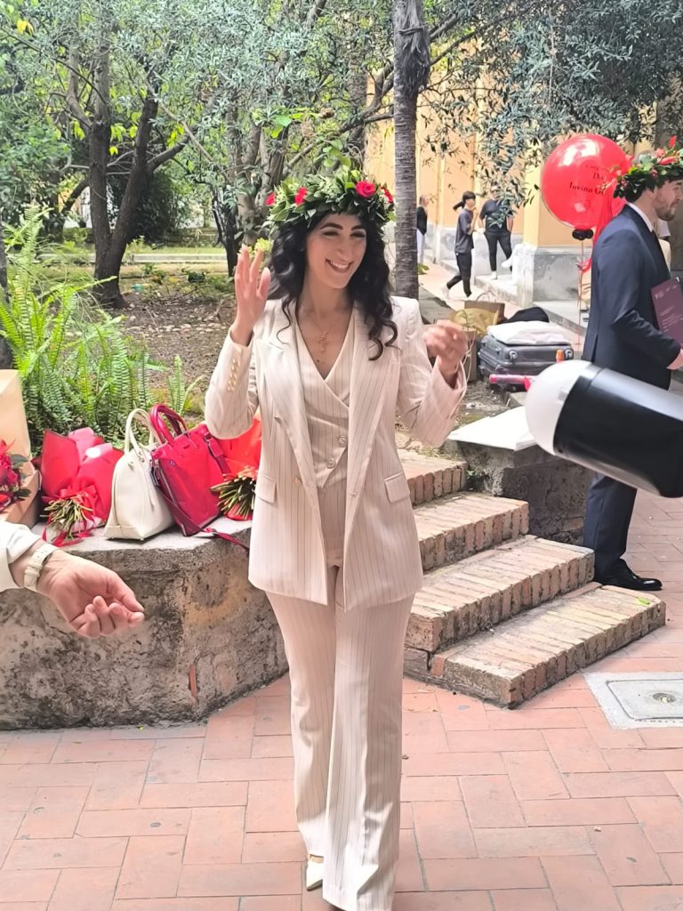 MUGNAANO DEL CARDINALE. UN TRAGUARDO STRAORDINARIO: CONGRATULAZIONI DOTT.SSA MARINA GUERRIERO! MUGNAANO DEL CARDINALE. UN TRAGUARDO STRAORDINARIO: CONGRATULAZIONI DOTT.SSA MARINA GUERRIERO!