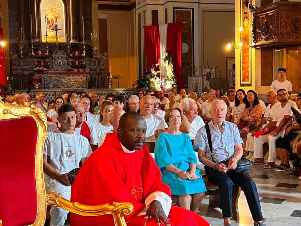 Mugnano del Cardinale, Santa Filomena richiama il mondo: mesi di pellegrinaggi al Santuario (FOTO)