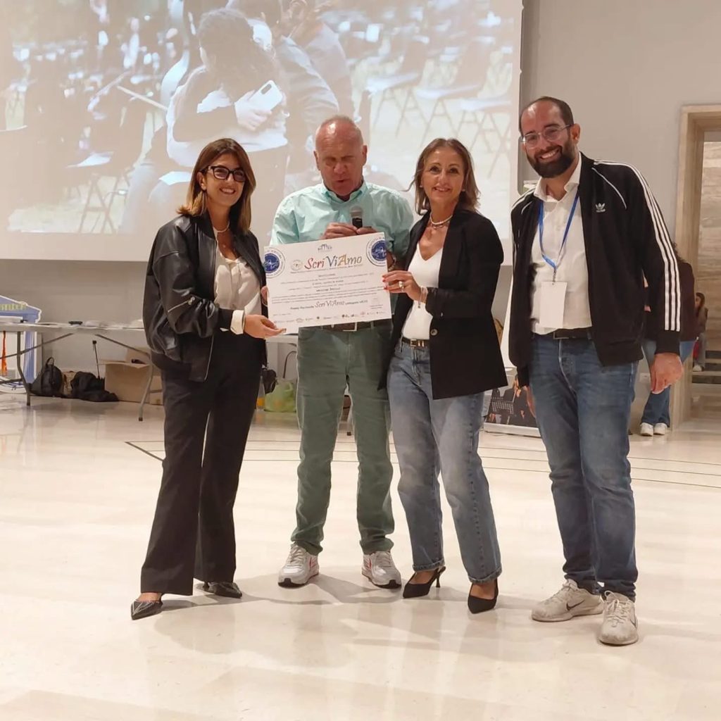 Dalla scuola di Mugnano del Cardinale a Paestum: menzione speciale al Premio ScriViAmo 2026 per gli alunni dell’Istituto Manzoni (FOTO)