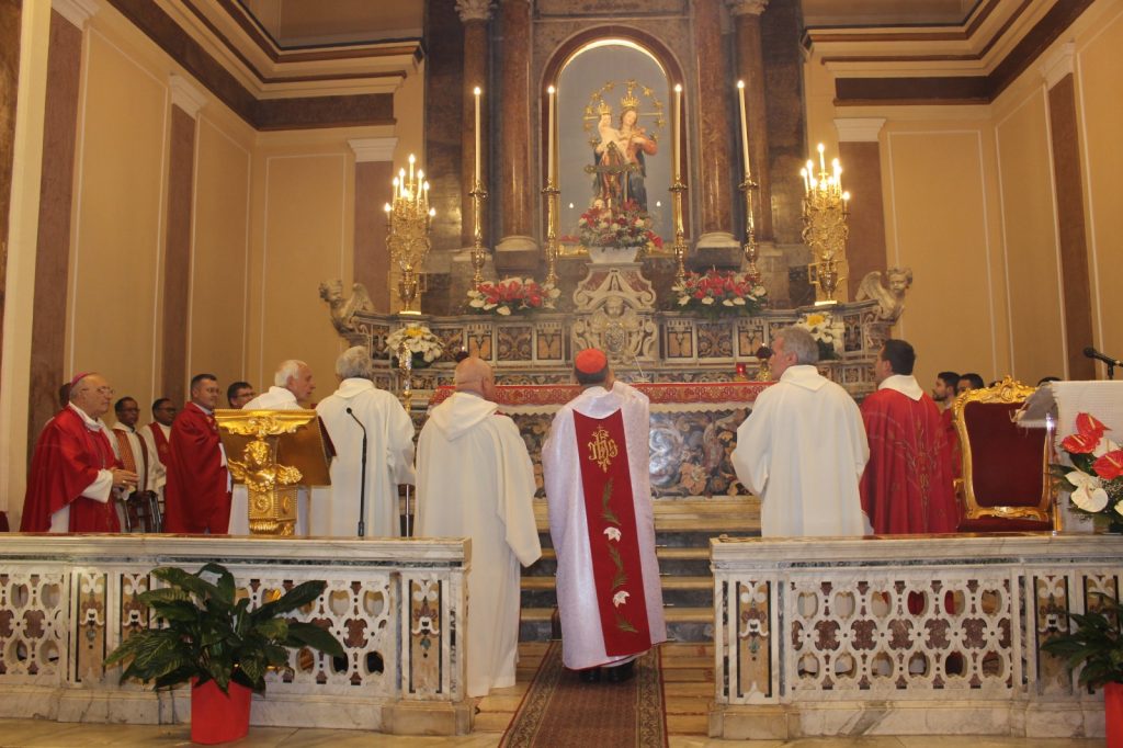 Il cardinale Tagle nuovo decano del Collegio cardinalizio: da Mugnano gli auguri al porporato che visitò Santa Filomena nel 2023.(Foto)