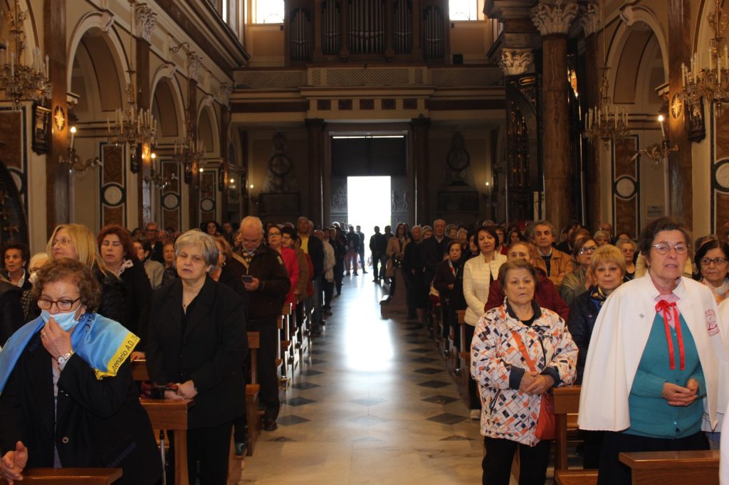Il cardinale Tagle nuovo decano del Collegio cardinalizio: da Mugnano gli auguri al porporato che visitò Santa Filomena nel 2023.(Foto)