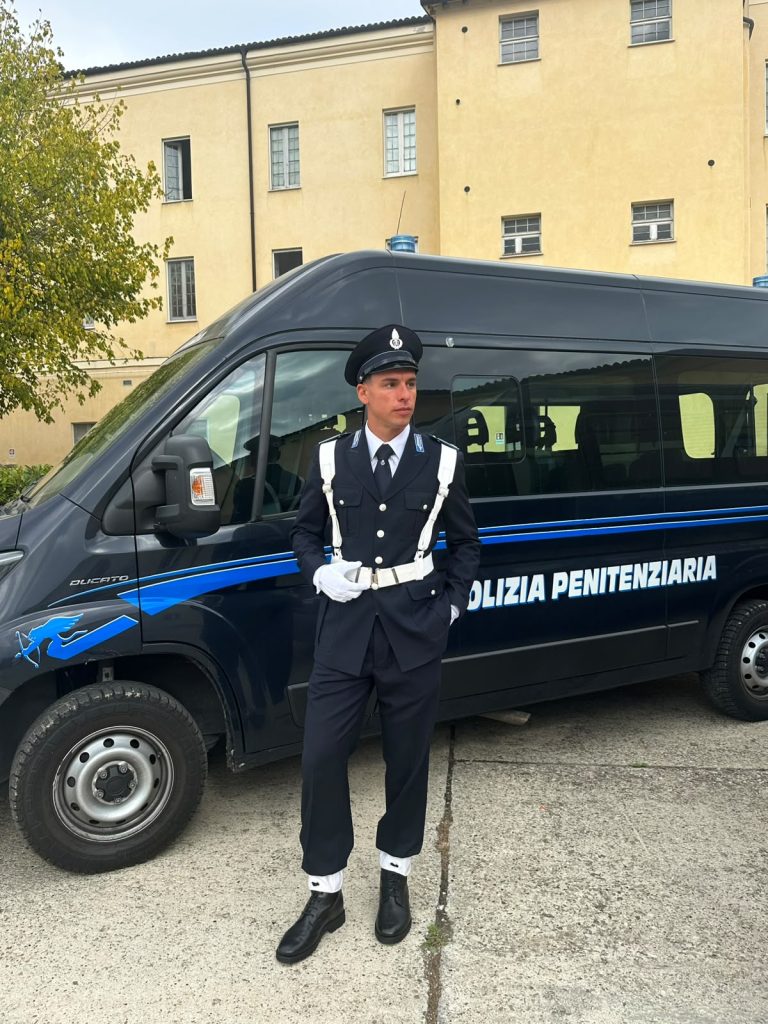 AVELLA. Luigi De Stefano giura nella Polizia Penitenziaria: gli auguri e l’orgoglio della mamma AVELLA. Luigi De Stefano giura nella Polizia Penitenziaria: gli auguri e l’orgoglio della mamma