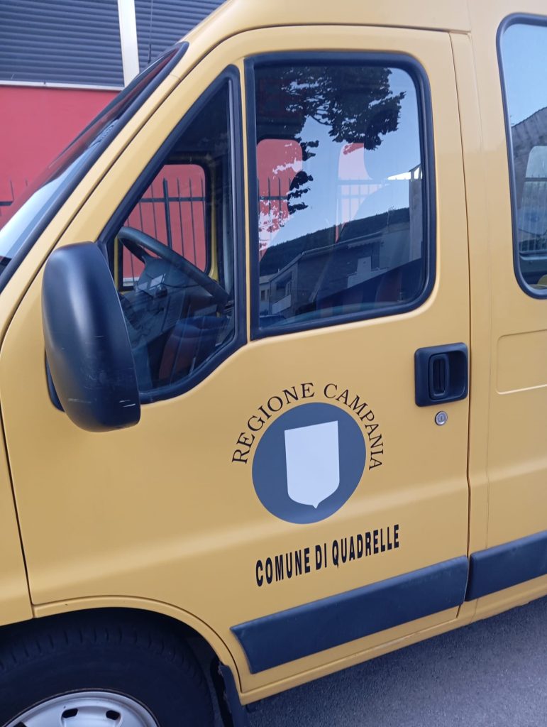QUADRELLE, RIPARTE IL PULMINO SCOLASTICO: SORRISI E GIOIA PER I BAMBINI. SPIZUOCO: «DALLE PROMESSE AI FATTI» QUADRELLE, RIPARTE IL PULMINO SCOLASTICO: SORRISI E GIOIA PER I BAMBINI. SPIZUOCO: «DALLE PROMESSE AI FATTI»