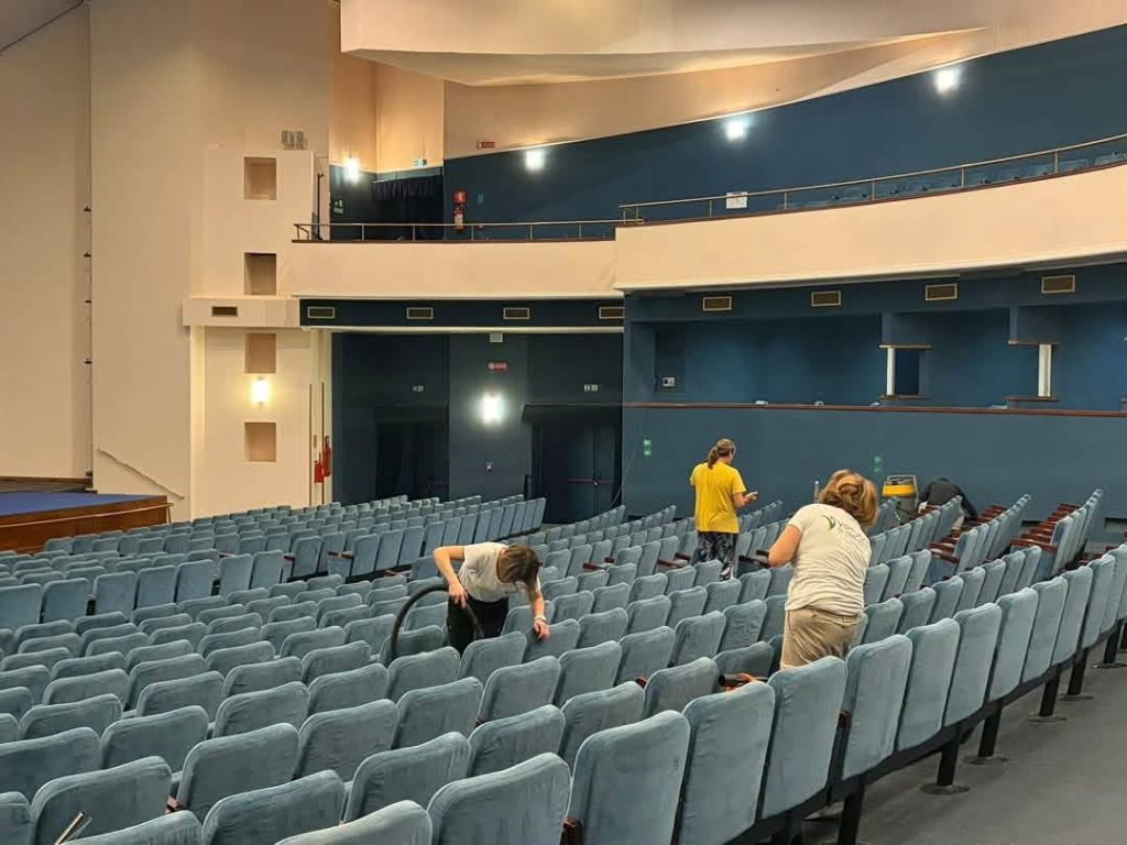 Avellino, Teatro Gesualdo: dopo il sopralluogo partono gli interventi di pulizia e ripristino