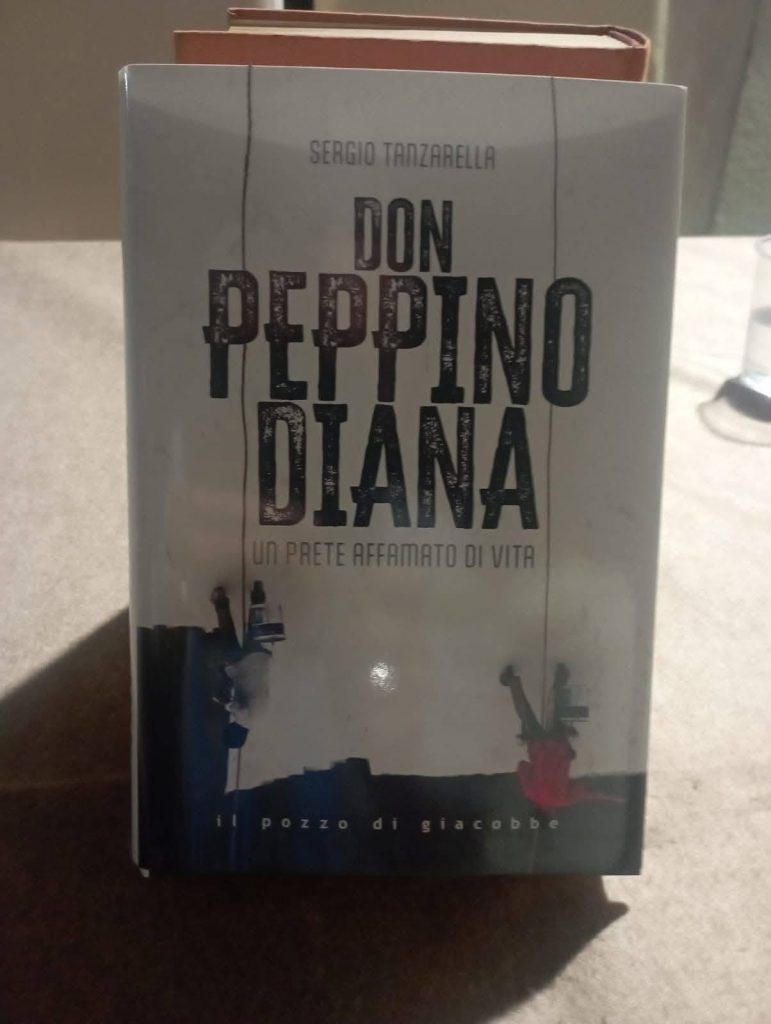 Mugnano del Cardinale, presentato il libro su don Peppe Diana: una serata dedicata alla memoria e alla legalità