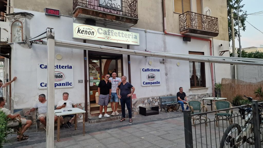 BAIANO. Uno per tre ‘O Mercato.. ‘A Ferrovia.. Piazza IV Novembre BAIANO. Uno per tre ‘O Mercato.. ‘A Ferrovia.. Piazza IV Novembre