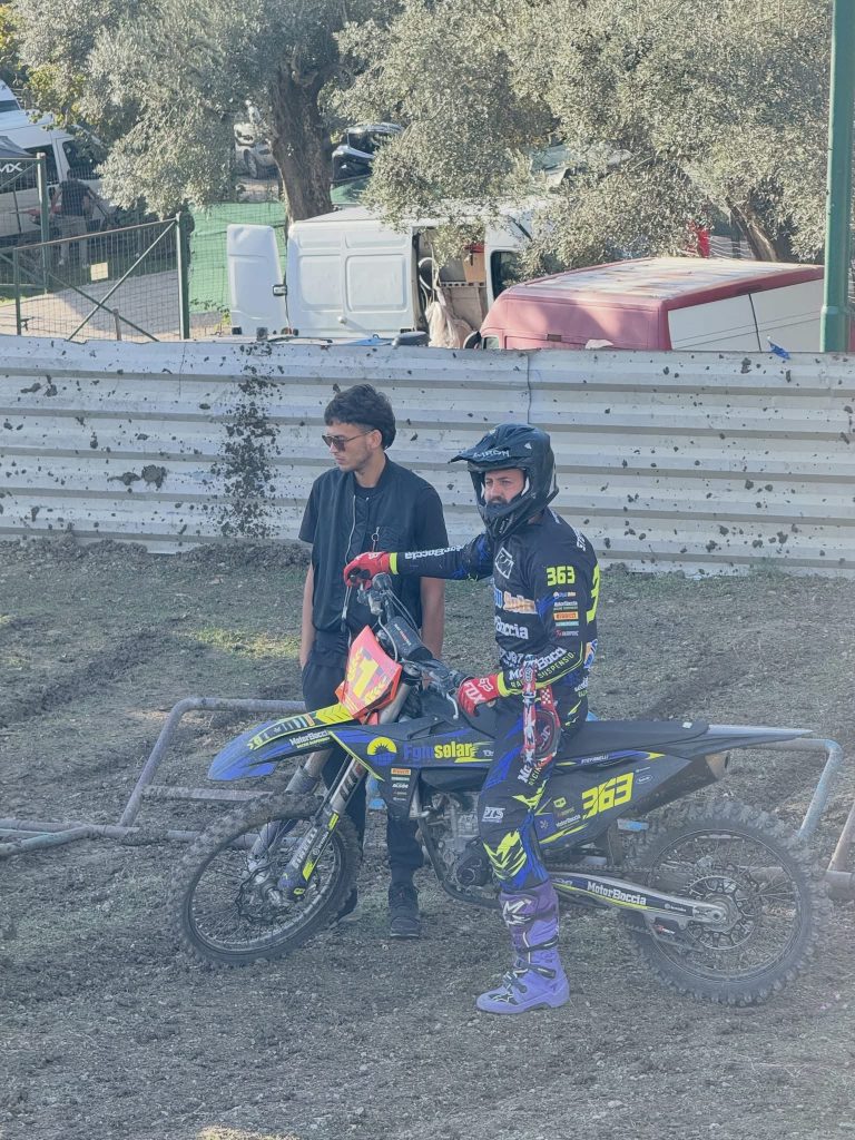 Motocross, l’avellano Vittorio Stefanelli è ancora campione regionale: suo il titolo 2026 Motocross, l’avellano Vittorio Stefanelli è ancora campione regionale: suo il titolo 2026