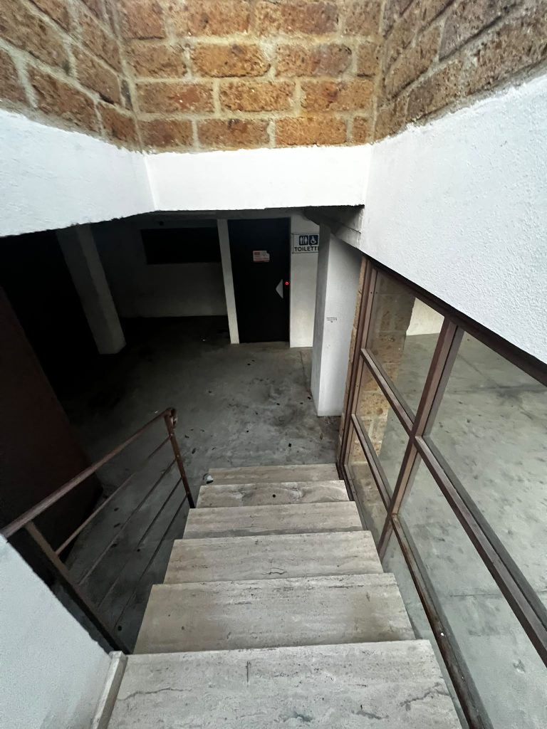 Mugnano del Cardinale, ascensore del parcheggio di piazza Umberto I mai attivato: una segnalazione riapre il tema dell’accessibilità