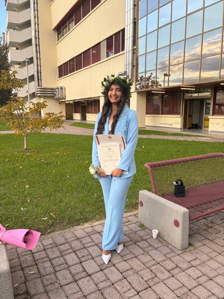 Baiano, Laurea in Farmacia per Alessia PANDICO Baiano, Laurea in Farmacia per Alessia PANDICO