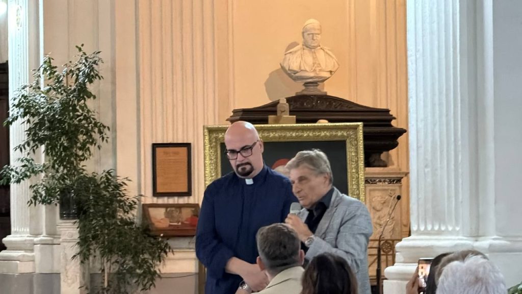 Avella, torna a splendere la “Vergine in gloria e Santi”: presentato il restauro della tela di Odoardo Fischetti del 1821