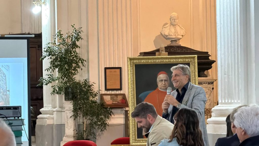 Avella, torna a splendere la “Vergine in gloria e Santi”: presentato il restauro della tela di Odoardo Fischetti del 1821
